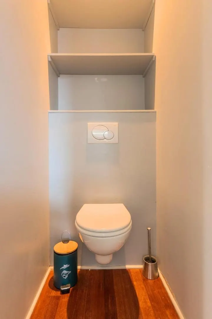 2 Bedroom Apartment With Terrace, Near Lille França